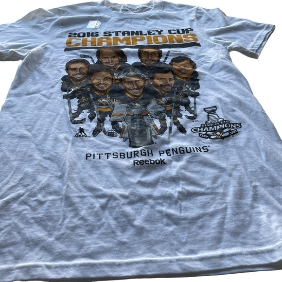 Reebok NHL 2016 Stanley Cup Champions Hockey White Size Small NWT Pittsburgh - Picture 6 of 7